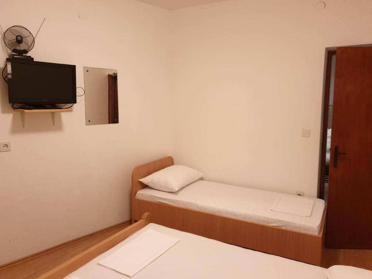 Apartment Metajna 4120C Екстериор снимка